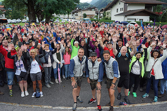 Fanwanderung mit "Die Zillertaler Haderlumpen"  am 11.08.2017 (©Foto: GM Media)